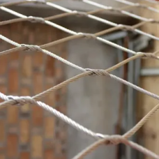 Сетка нержавеющая тросовая с узловым креплением и ромбической ячейкой Н5 7х7 AISI 316 20х35х1 мм