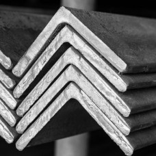 Уголок нержавеющий гнутый равнополочный х/к AISI 304L 35х35х4 мм DIN 59370